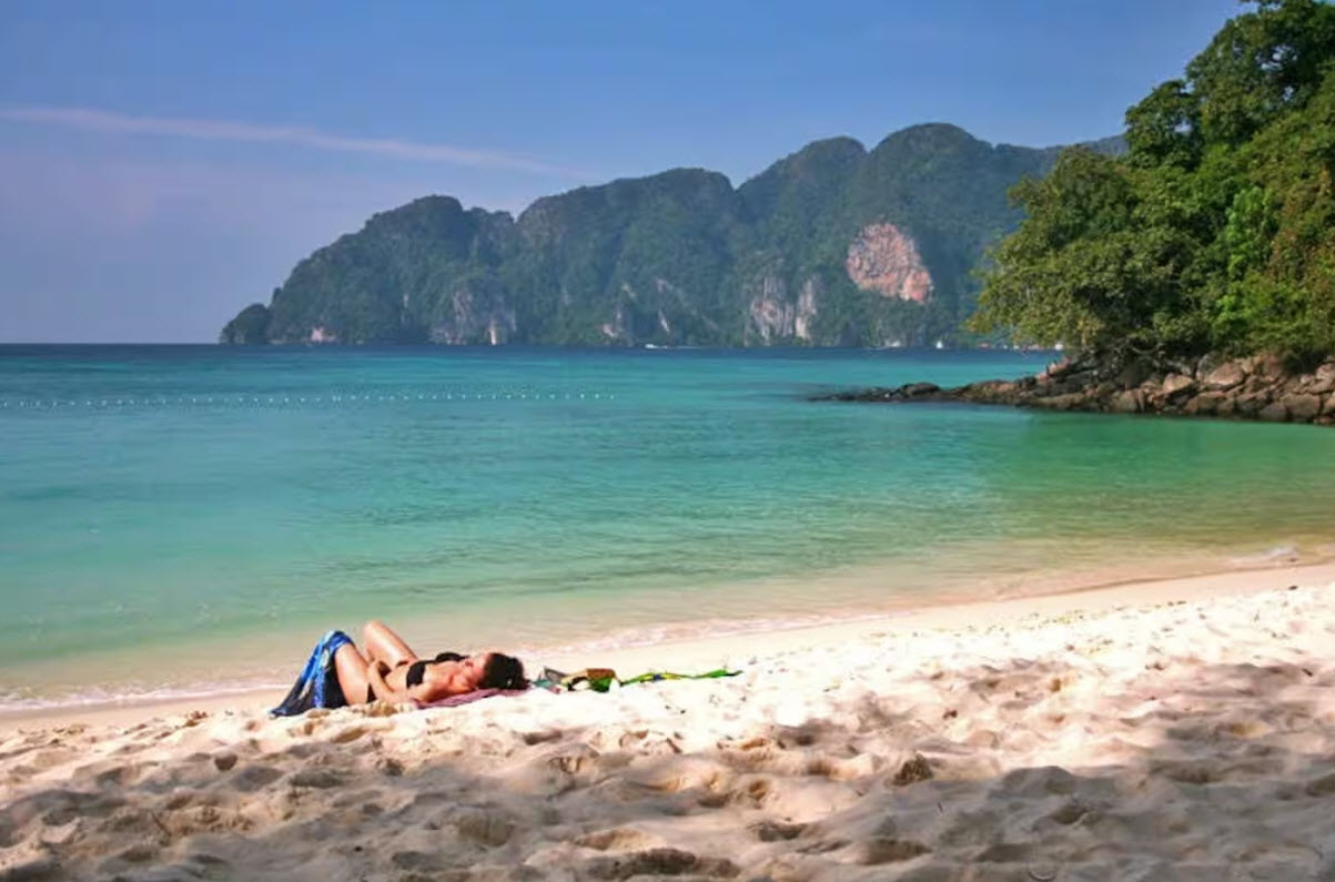 PhiPhi Islands